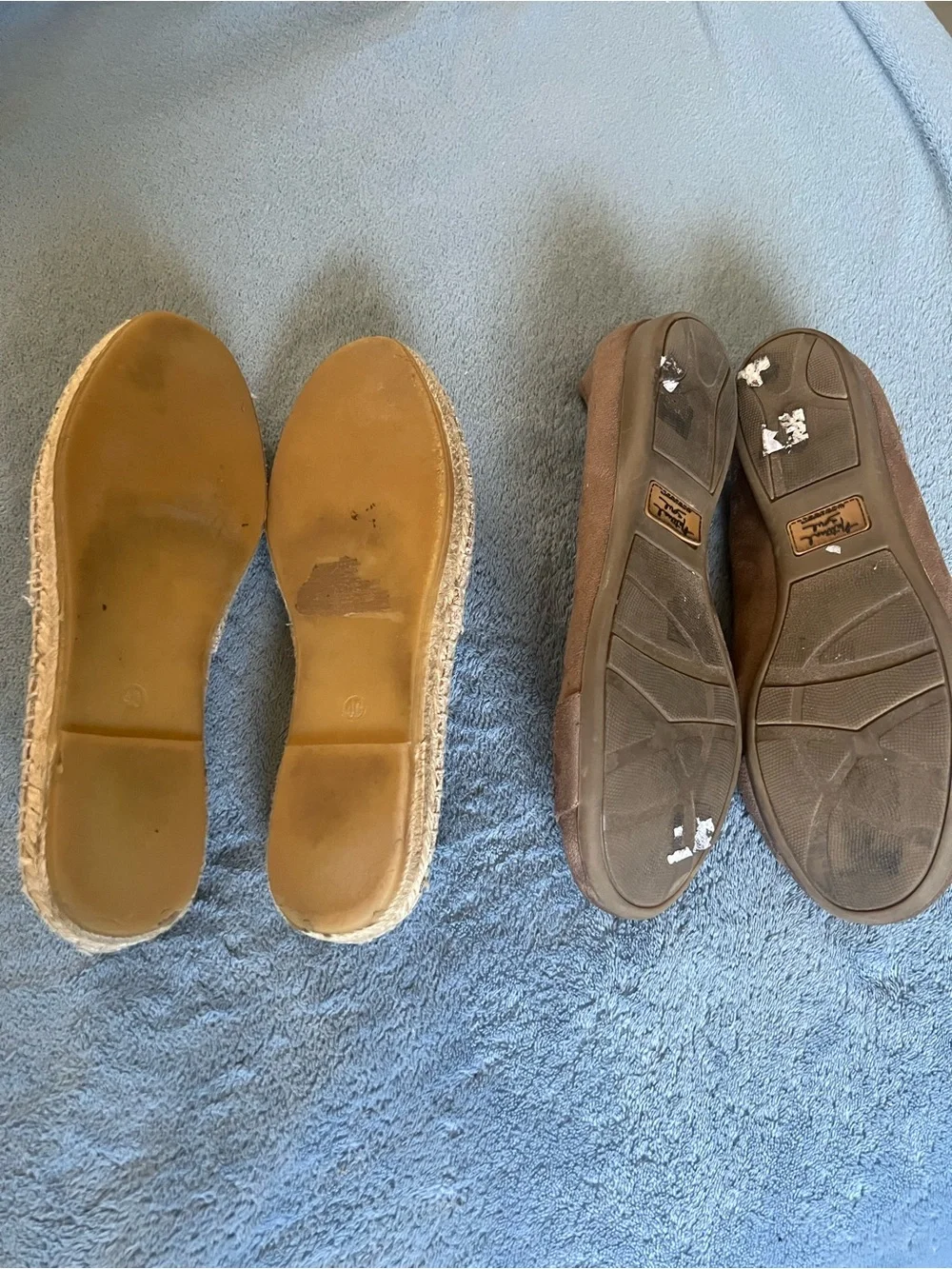 2 Pairs of Flat shoes